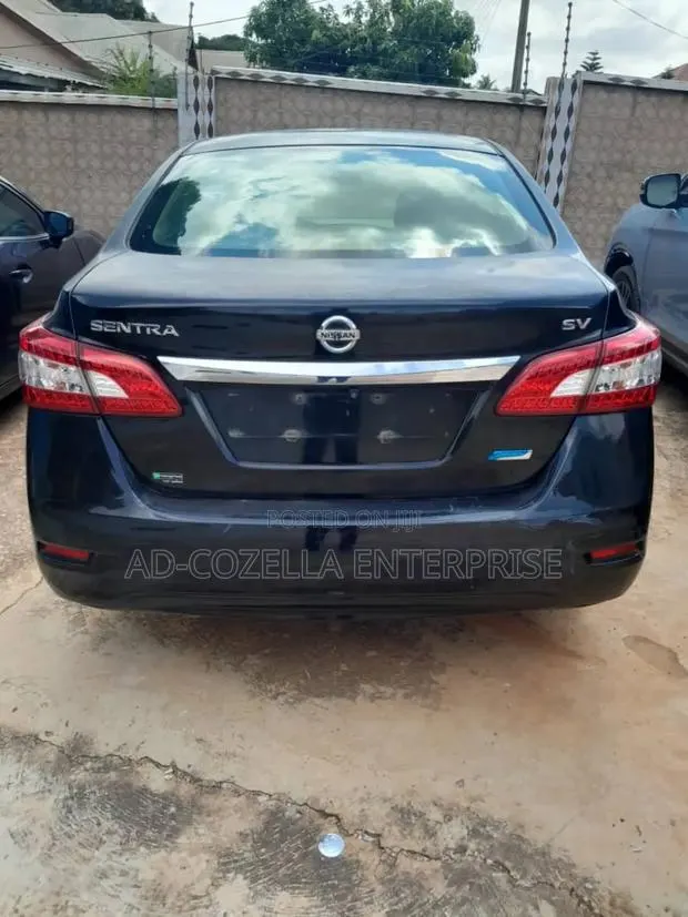 Nissan Sentra SV 4dr Sedan (1.8L 4cyl CVT) 2014 Black · Photo 1
