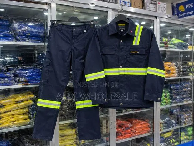 Industrial Safety Coverall Overall PPE Workwear Top and Down