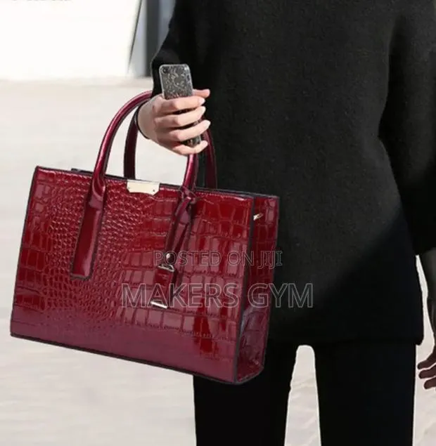Handbag (Red Wine) Crocodile · Photo 1