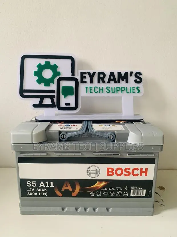 Bosch S5A11 AGM Car Battery · Photo 1
