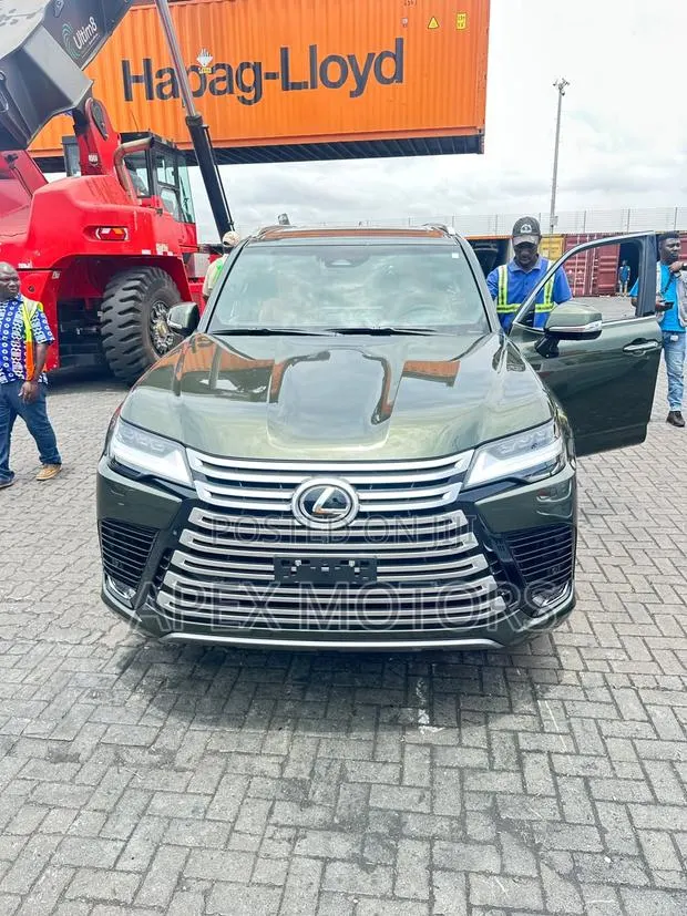 New Lexus LX 2026 · Photo 1