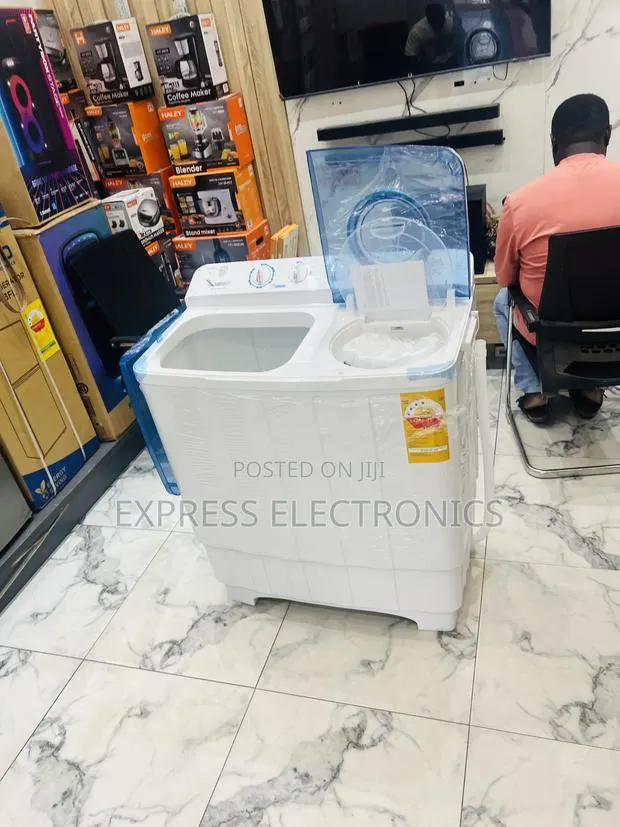 Ultra Slim 11kg Topload Twintub Nasco White · Photo 1