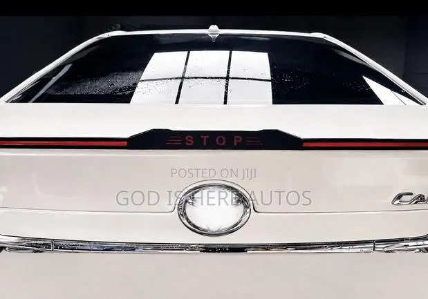 Trunk Spoiler Brake Light for All Cars · Photo 1