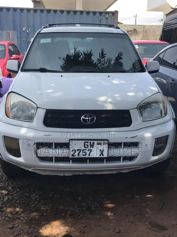 Toyota RAV4 2.0 Automatic 2005 White · Photo 1