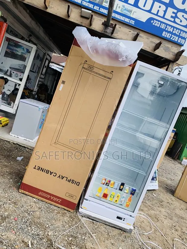 Brand New Zara 591 Litres Display Refrigerator 600df · Photo 1