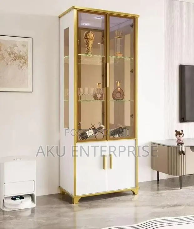 Wine Cabinet Gold and White · Photo 1