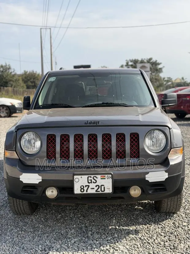 Jeep Patriot Sport 4x4 2016 Gray · Photo 1