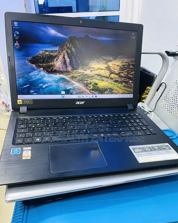 Laptop Acer Aspire 3 6GB Intel Pentium SSD 256GB · Photo 1
