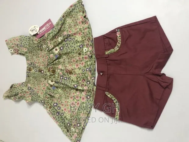 Nannette Girls Clothing Set · Photo 1