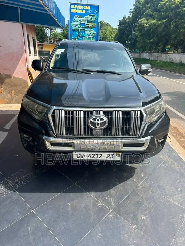 Toyota Land Cruiser Prado 2014 Black · Photo 1