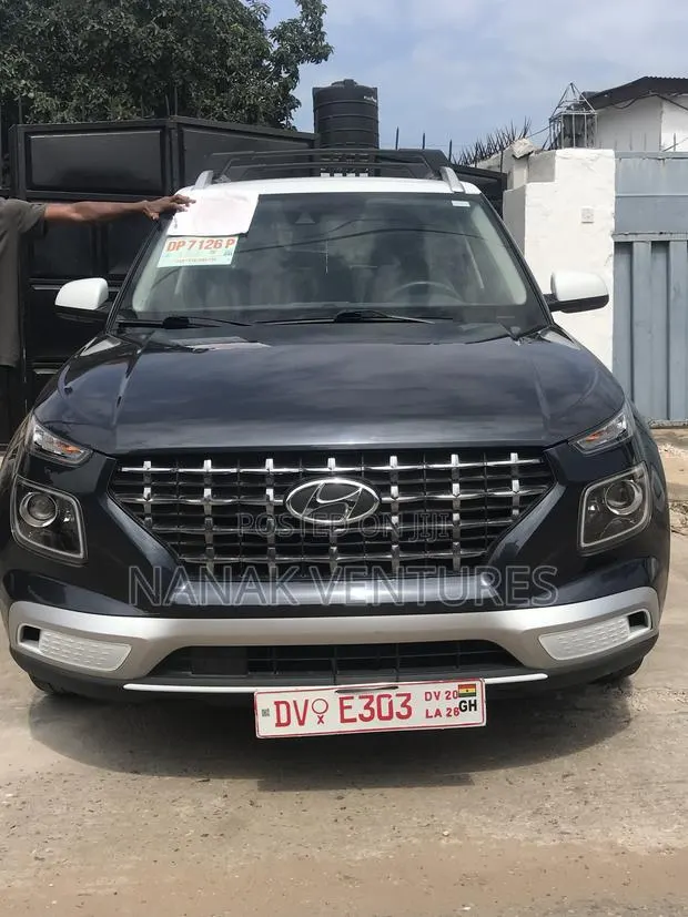 Hyundai Venue 2021 Gray · Photo 1