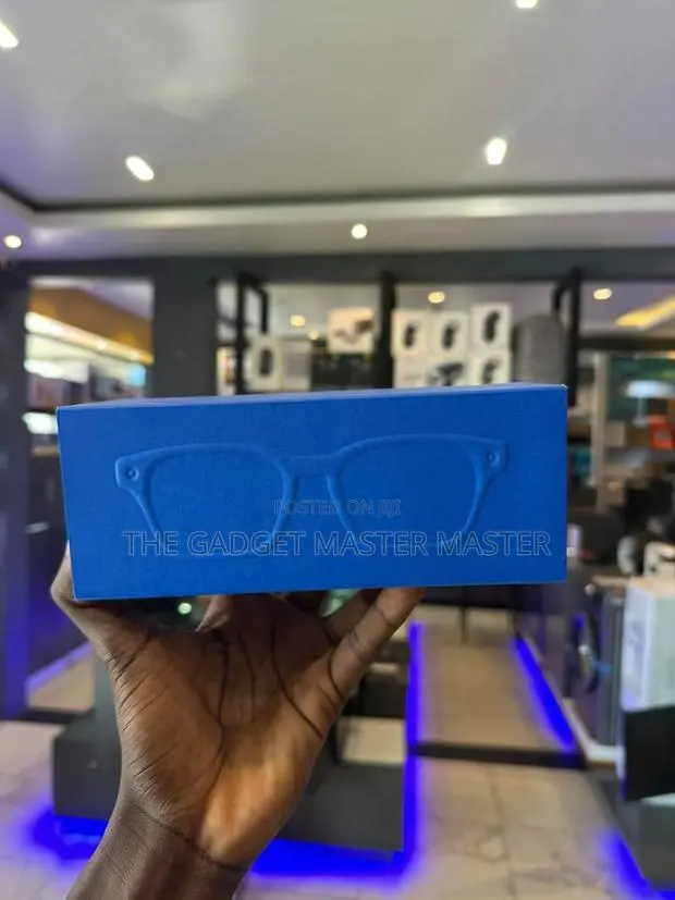 Meta Adventurerr Smart Glasses · Photo 1
