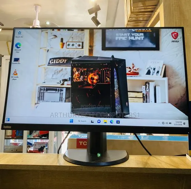 Lenovo Thinkvision Monitor · Photo 1