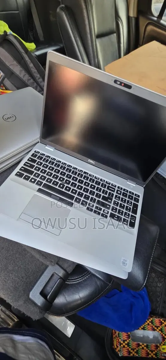 Laptop Dell Precision 3561 16GB Intel Core i5 SSD 256GB · Photo 1