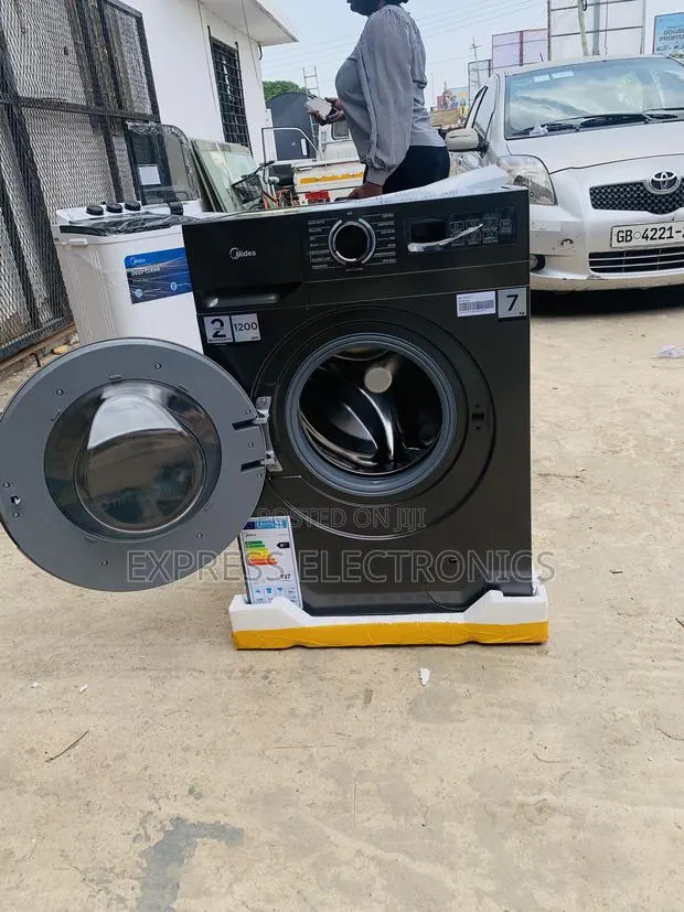 Available Now Store Wm Full Auto 8kg Front Load Midea · Photo 1