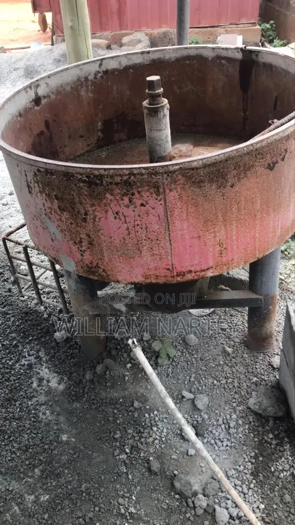 Concrete Mixer Pan · Photo 1