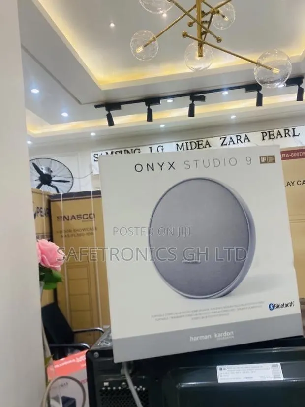 Lastest AudioPeak Kardon Harman Onyx Studio 9 Speaker · Photo 1