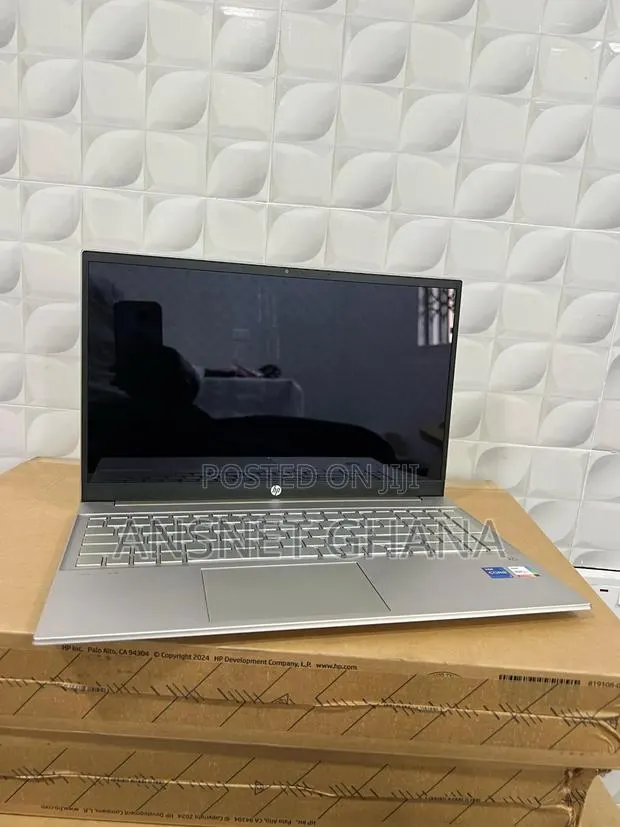 New Laptop HP Pavilion 15 16GB Intel Core I7 SSD 512GB · Photo 1