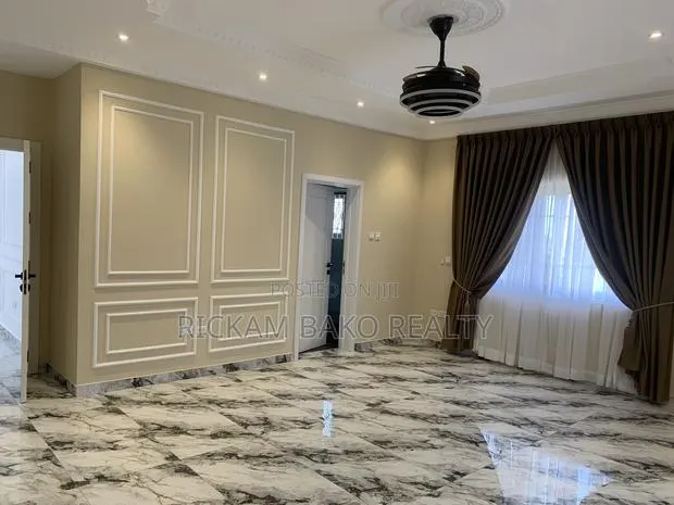 5bdrm House in Abokobi for rent · Photo 1