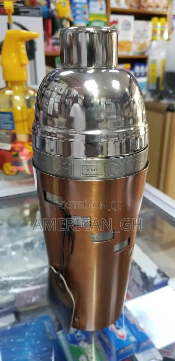 Stainless Steel Cocktail Shaker · Photo 1