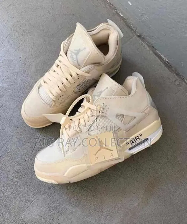 J4 Off White Sneaker · Photo 1