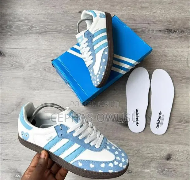 Adidas Samba Sneakers · Photo 1