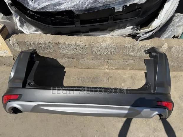 Honda CRV 2018,2017,2019, Back Bumper Complete Available · Photo 1