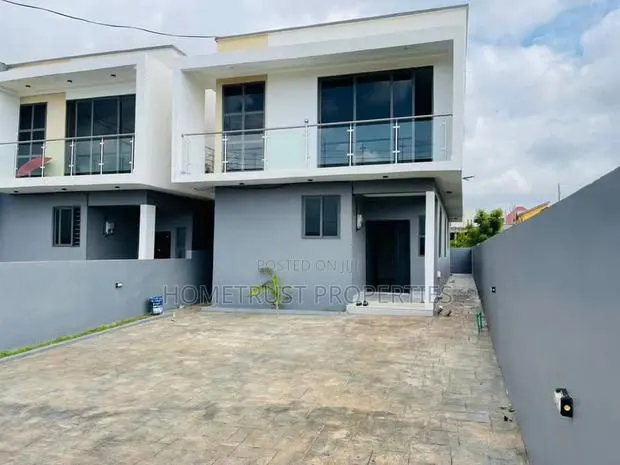 3bdrm Duplex in East Legon Hills, Police Station for sale · Photo 1