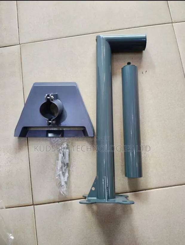 Starlink Mount Adapter Pole · Photo 1