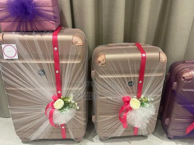 Engagement Dowry Wrapping · Photo 1