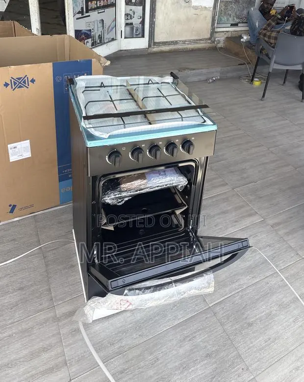 Quality Midea 50x50 4 Gas Burner With Grill(Black)Freestanding · Photo 1