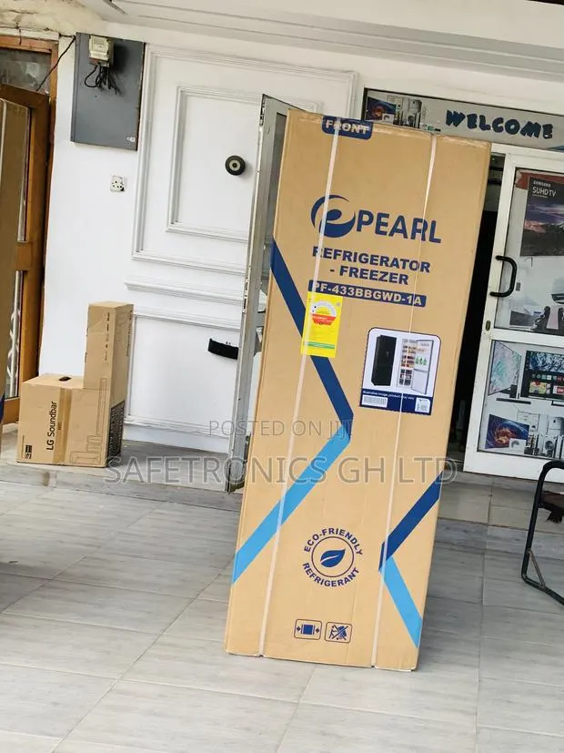 Neatly Boxed PF-433BBGWD Pearl 309L 2door Bottom-Mount Refrigerator · Photo 1