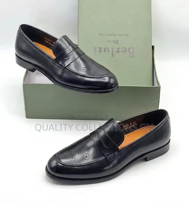 Black Berluti Shoe · Photo 1