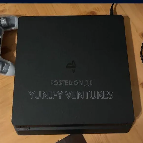 Playstation 4 Slim Selling for Parts · Photo 1
