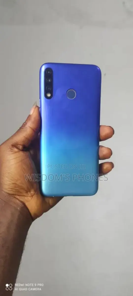 Tecno Spark 4 32 GB Blue · Photo 1