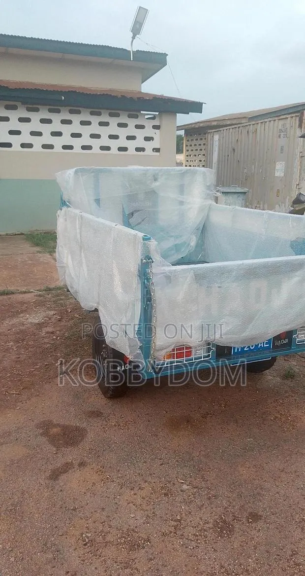 New Tricycle 2026 Blue · Photo 1