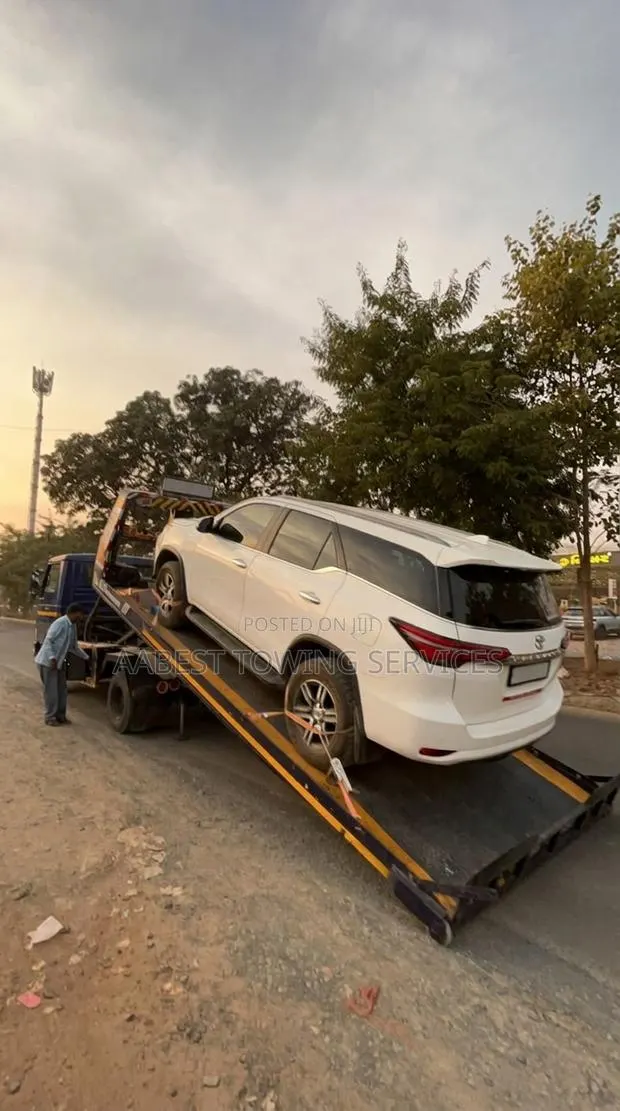 Professional Towing in Dome, Taifa-Burkina and Tantra Hills · Photo 1