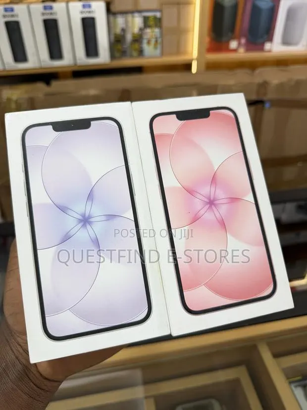 New Apple iPhone 17e 256 GB · Photo 1