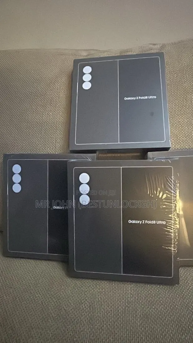 New Samsung Galaxy Z Fold8 Ultra 256 GB Black · Photo 1