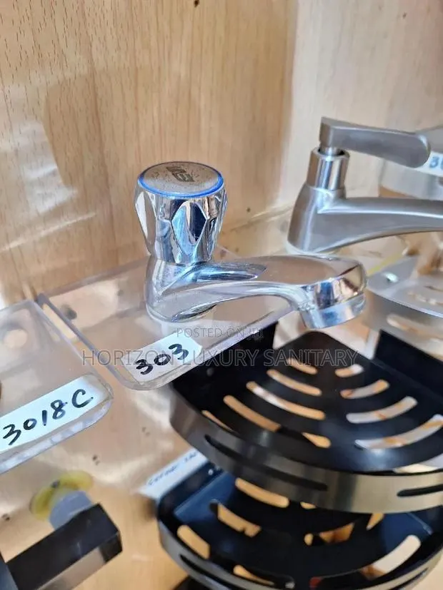Exquisite Round Handle Basin Tap · Photo 1
