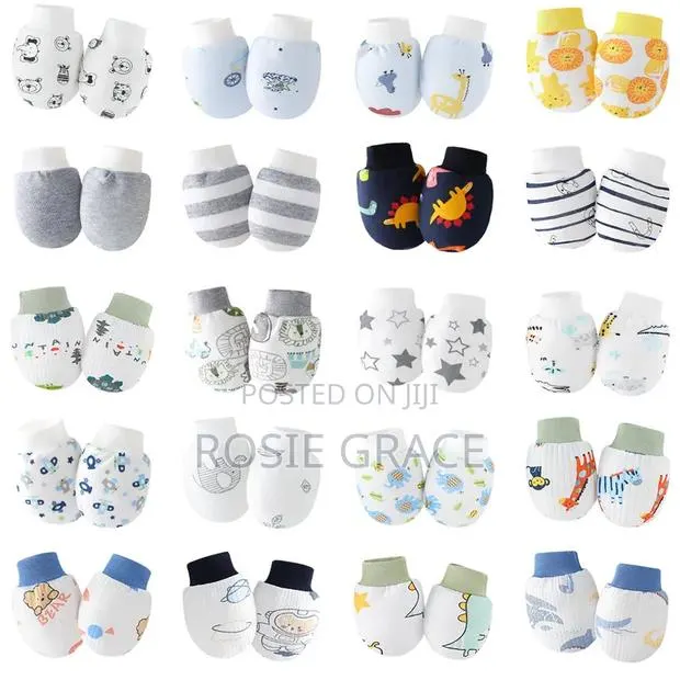 3 Pair Baby Mittens · Photo 2