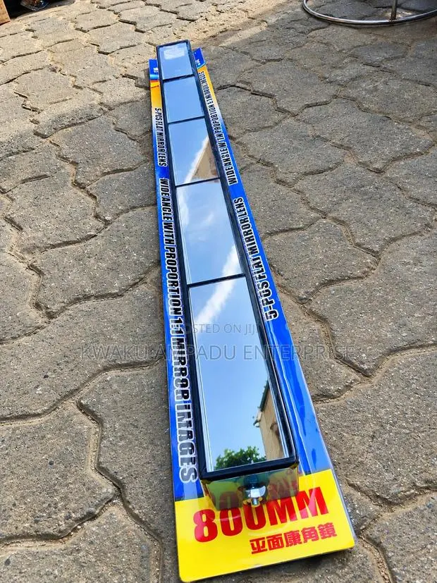 Long Wide-Angle Blind Spot Mirror – Universal · Photo 1