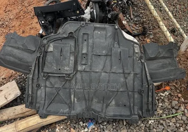 2019,2020 Toyota C-Hr Splash Panel/Under Panel · Photo 1