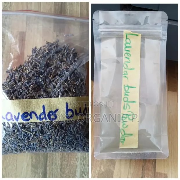 Lavender Buds and Powder · Photo 1