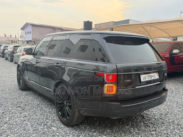 Land Rover Range Rover Vogue 2020 Black · Photo 1