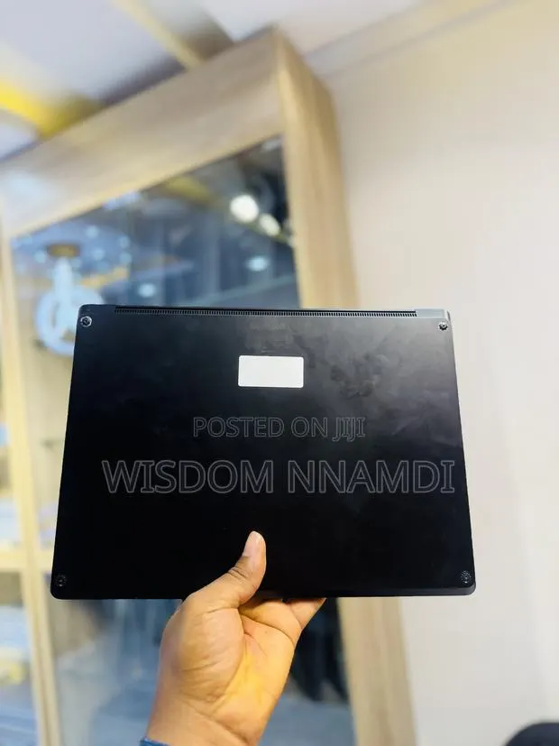 Laptop Microsoft Surface Laptop 4 16GB Intel Core i7 SSD 256GB · Photo 1