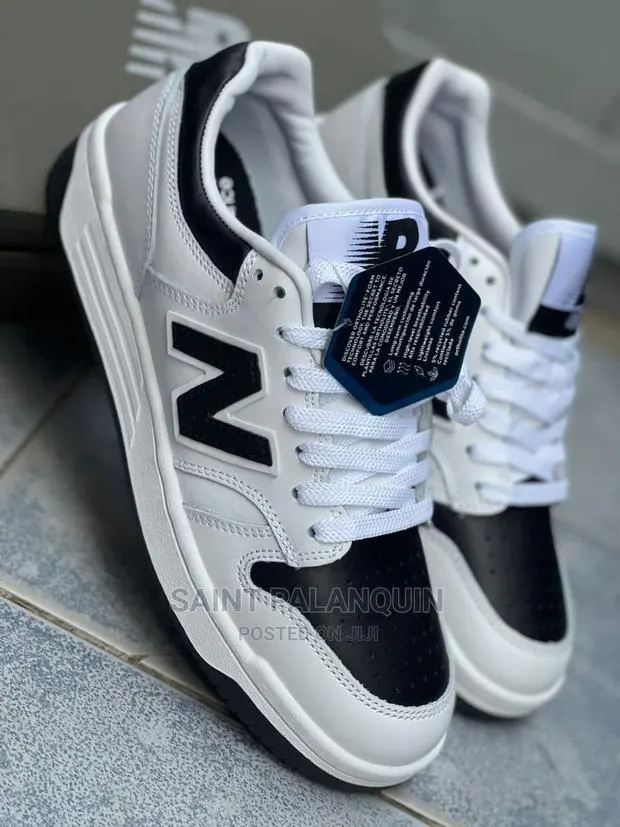 New Balance Sneaker · Photo 1