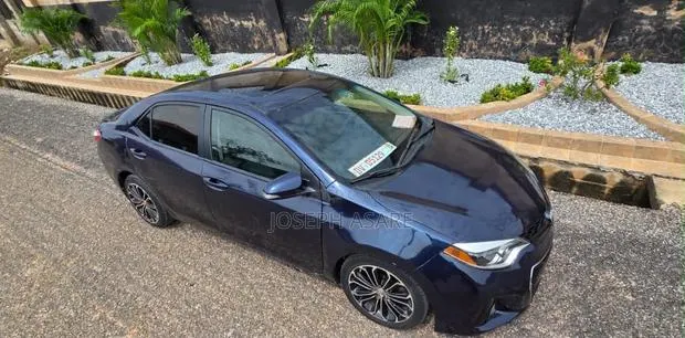 Toyota Corolla 2014 · Photo 1