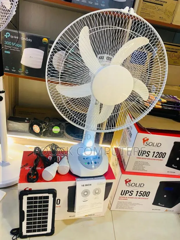 Portable Stand Solar Rechargeable Table Fan With 2 LED Bulbs , 16inch · Photo 1