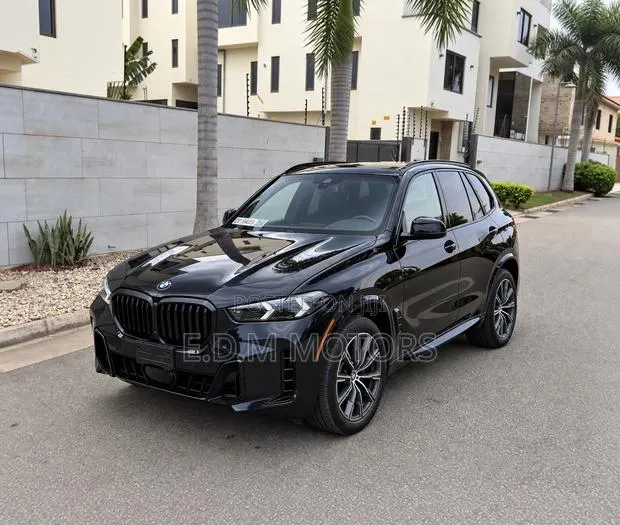 BMW X5 xDrive40i Sports Activity Vehicle 2025 Black